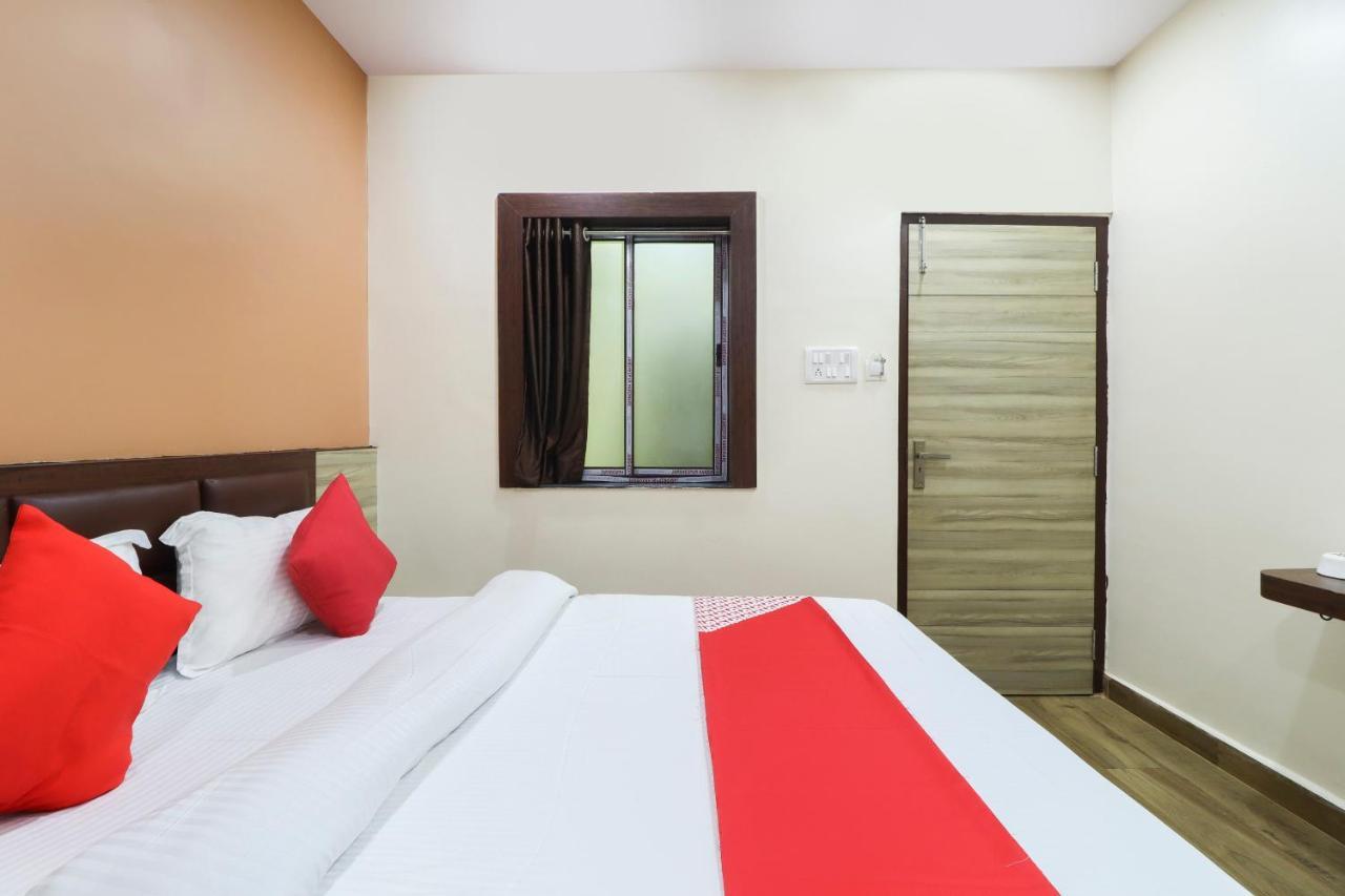Capital O Hotel 7Th Heaven Dzsamsedpur Kültér fotó