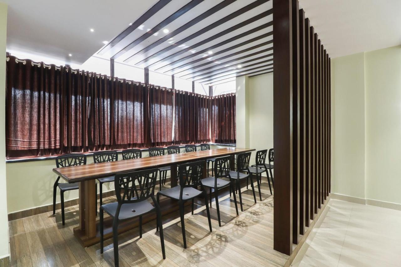 Capital O Hotel 7Th Heaven Dzsamsedpur Kültér fotó